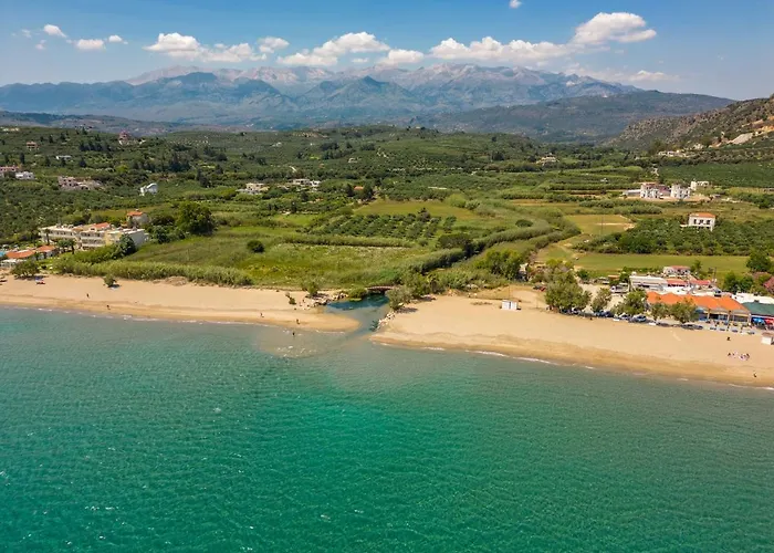 Calma Seaside Villa